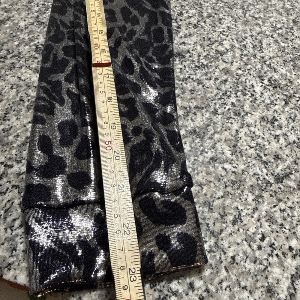 Rebel Raven Women's Full Zip Jacket Sheer Navy Silver Leopard Sz M Trendy - Picture 10 of 12